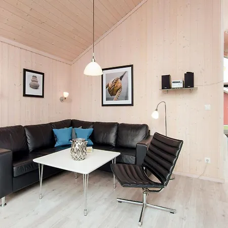 Wunderschoenes Ostsee-Cottage Fuer 6 Personen