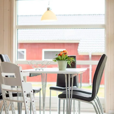 Lägenhet Wunderschoenes Ostsee-Cottage Fuer 6 Personen *