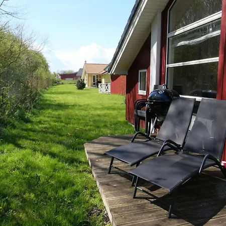 Wunderschoenes Ostsee-cottage Fuer 6 Personen